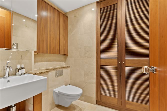 65 Shrewsbury Square Dublin 4, Dublin 4, Dublin