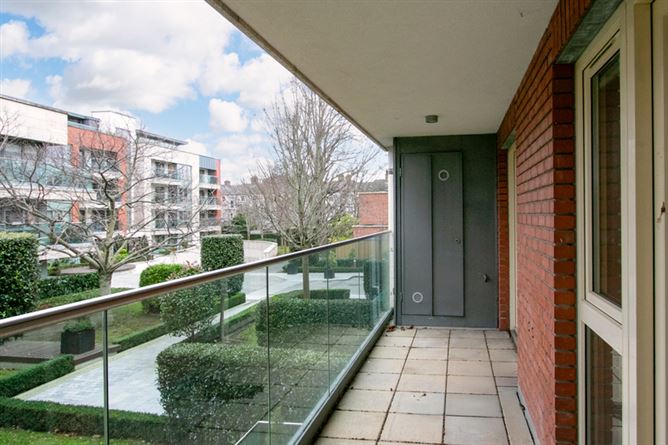 65 Shrewsbury Square Dublin 4, Dublin 4, Dublin