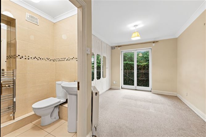 2 Seamount House, St Johns Road, Sandymount, Dublin 4