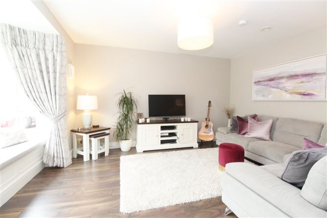 52 Diswellstown Way, Hamilton Park, Castleknock, Dublin 15