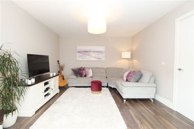 52 Diswellstown Way, Hamilton Park, Castleknock, Dublin 15
