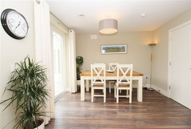 52 Diswellstown Way, Hamilton Park, Castleknock, Dublin 15