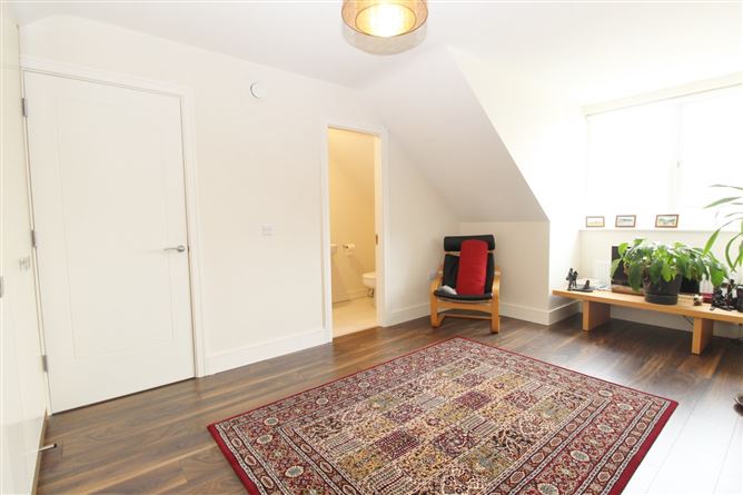 52 Diswellstown Way, Hamilton Park, Castleknock, Dublin 15