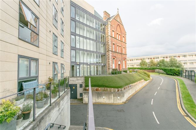 45 Ramleh Hall, Mount Saint Annes, Milltown, Dublin 6