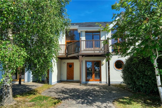 20 Tarmon Harbour, Tarmonbarry, Co. Roscommon