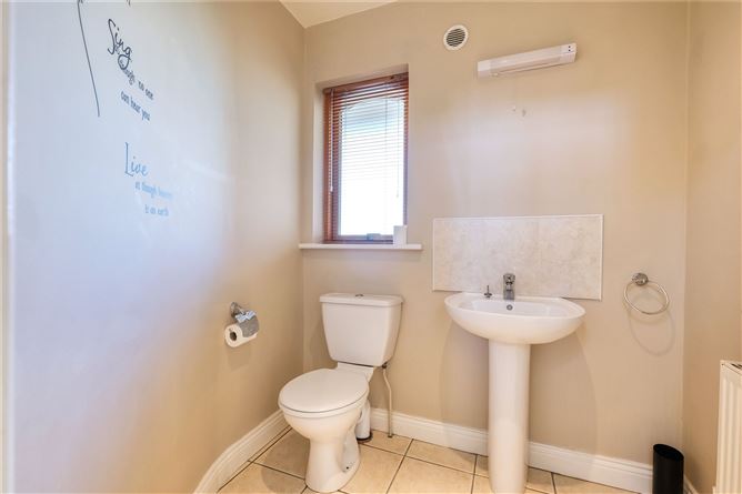20 Tarmon Harbour, Tarmonbarry, Co. Roscommon