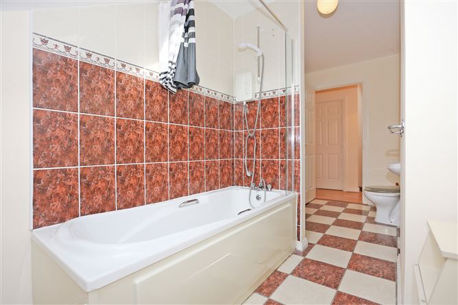 37 Ballycasey Park, Shannon, Co. Clare