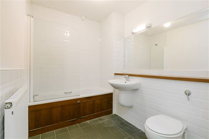 38 Cloonlara Square, Phoenix Park Racecourse, Castleknock, Dublin 15
