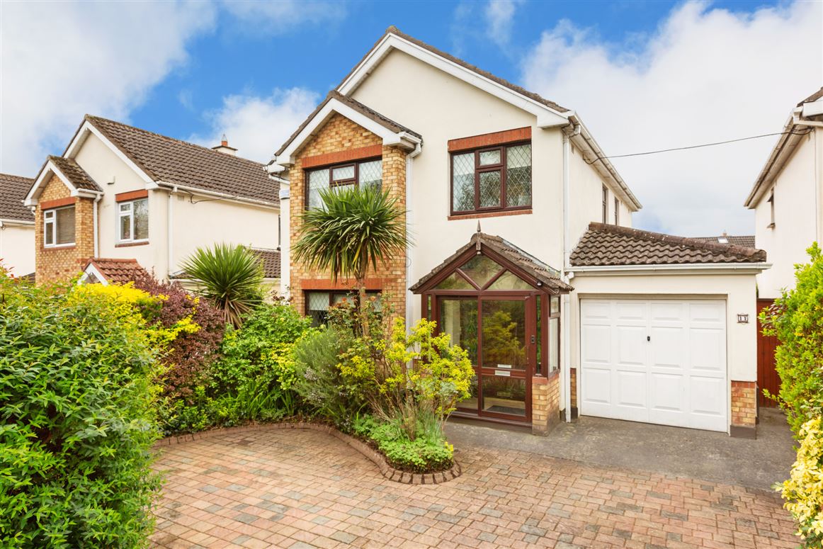 11 Hermitage Way, Lucan, Co. Dublin
