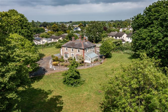 Riverview House, Carlow Road, Athy, Kildare