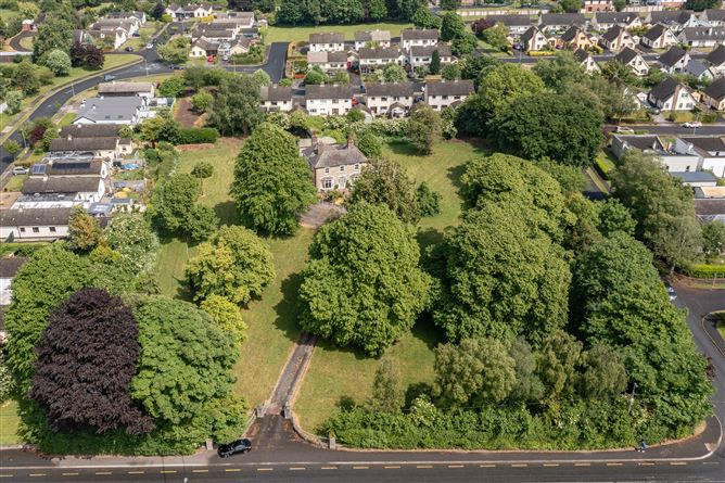 Riverview House, Carlow Road, Athy, Kildare