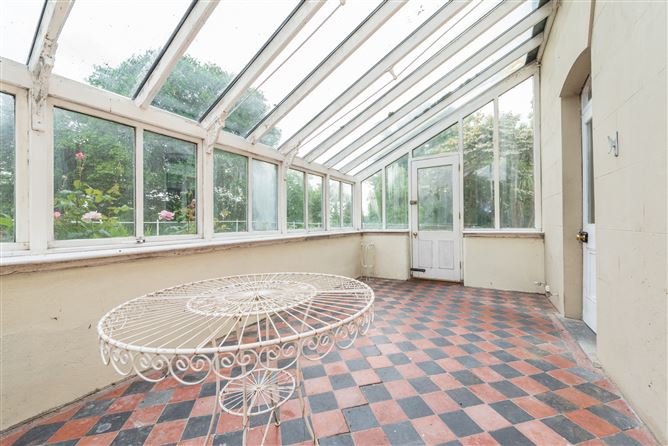 Riverview House, Carlow Road, Athy, Kildare