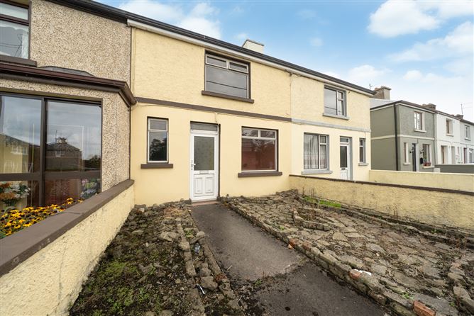 15 Corcoran's Terrace, Ballina, Co. Mayo