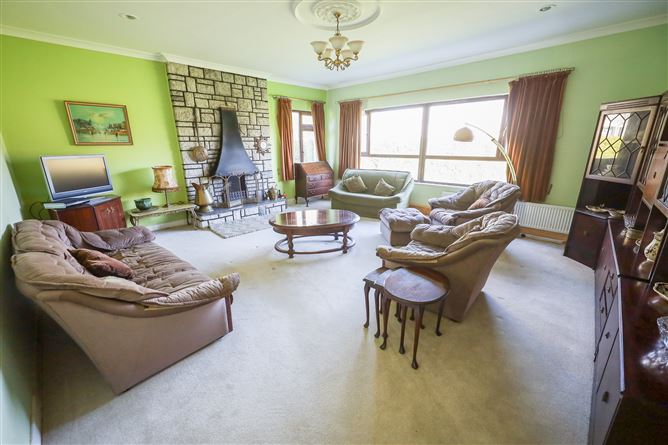 4 Riverside, Carrigaline, Cork