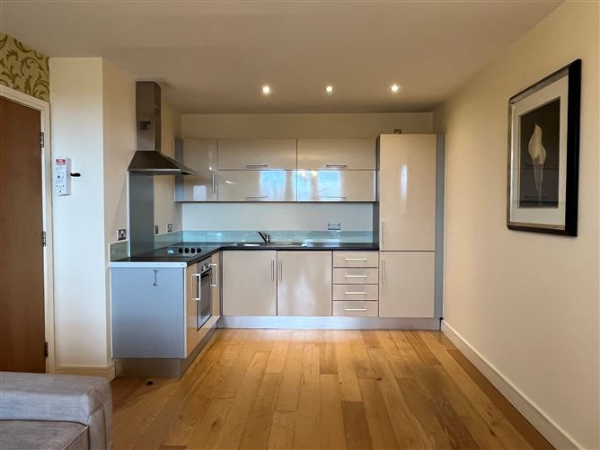 12 Burnell Square, Northern Cross, Dublin 17 Stuart McDonnell