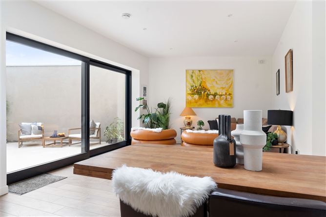 5 Ashford Cottages, Stoneybatter, Dublin 7