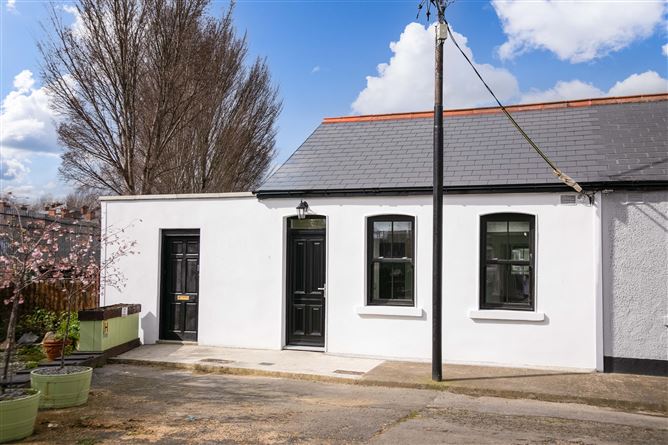 5 Ashford Cottages, Stoneybatter, Dublin 7
