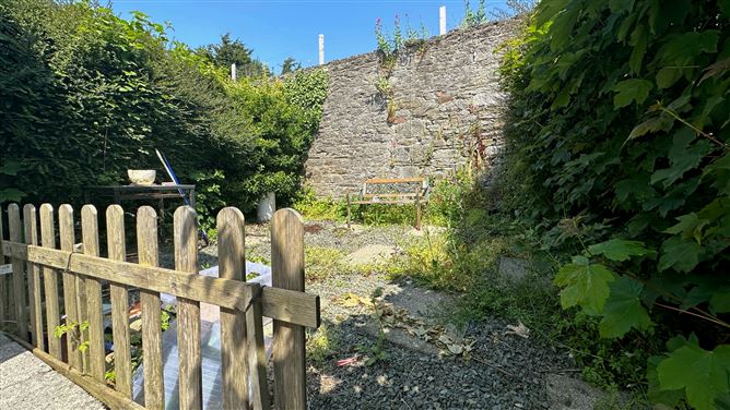 No 9 Hawthorn Terrace, Cobh, Co Cork, Cobh, Cork