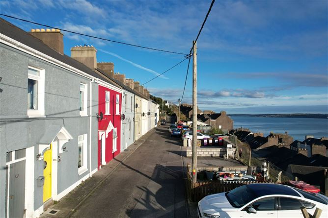 No 9 Hawthorn Terrace, Cobh, Co Cork, Cobh, Cork