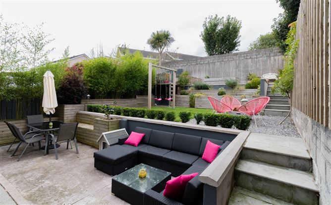 100 Ashmount Court , Silversprings , Tivoli, Cork