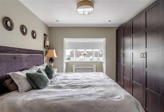 100 Ashmount Court , Silversprings , Tivoli, Cork