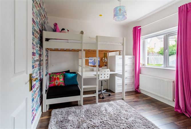 100 Ashmount Court , Silversprings , Tivoli, Cork