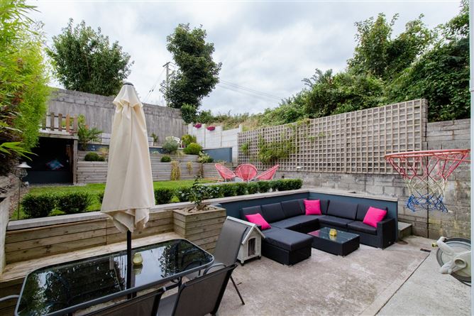 100 Ashmount Court , Silversprings , Tivoli, Cork