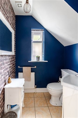 100 Ashmount Court , Silversprings , Tivoli, Cork