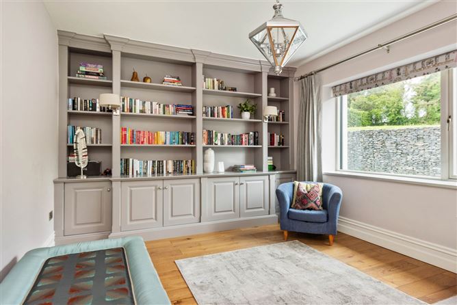Samphire, 7 Stephenstown Lawns, Two Mile House, Naas, County Kildare