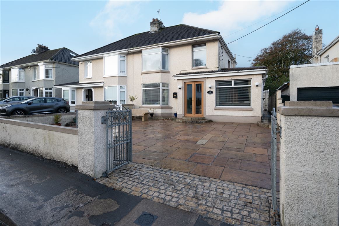 Chez Marie, 41 Ardfallen Estate, Douglas, Cork City