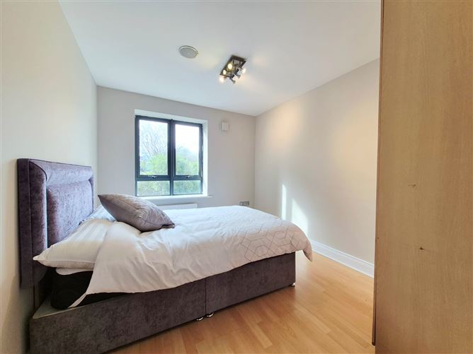 106 The Falcon, Jacobs Island, Blackrock, Cork