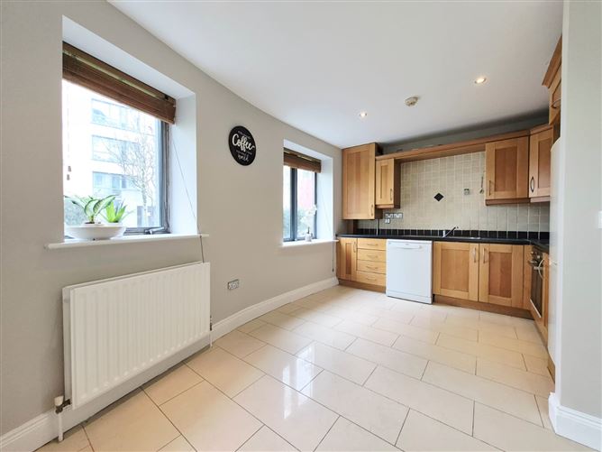 106 The Falcon, Jacobs Island, Blackrock, Cork