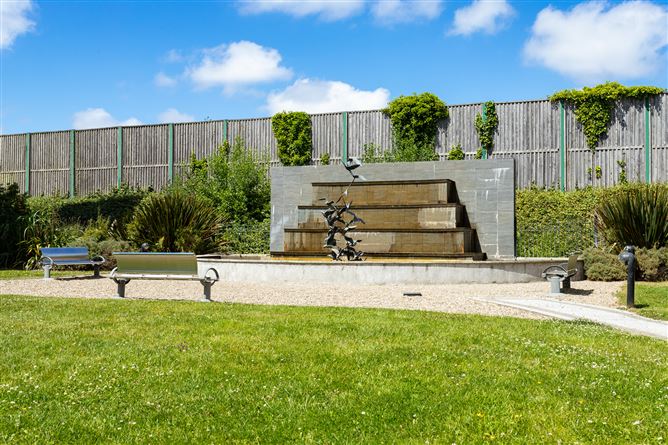 106 The Falcon, Jacobs Island, Blackrock, Cork