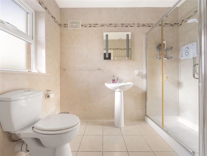 Castle Lawn, Clogrennane, Carlow