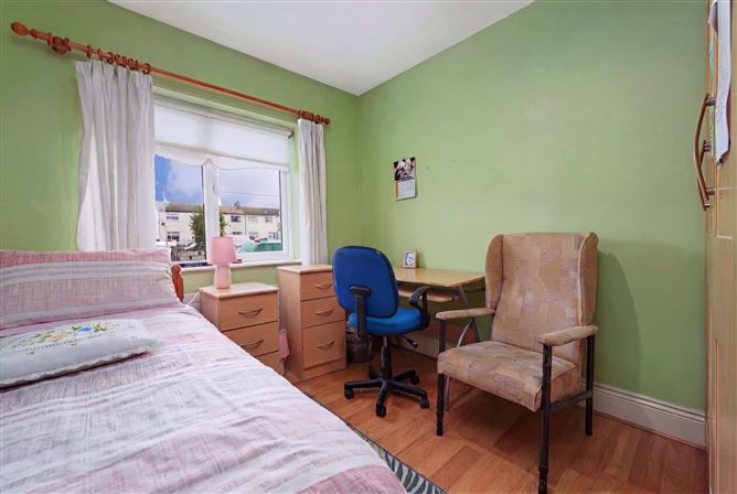 Photo 31 of 45 — 36 Glenties Park, Finglas, Dublin 11, D11 C7X2