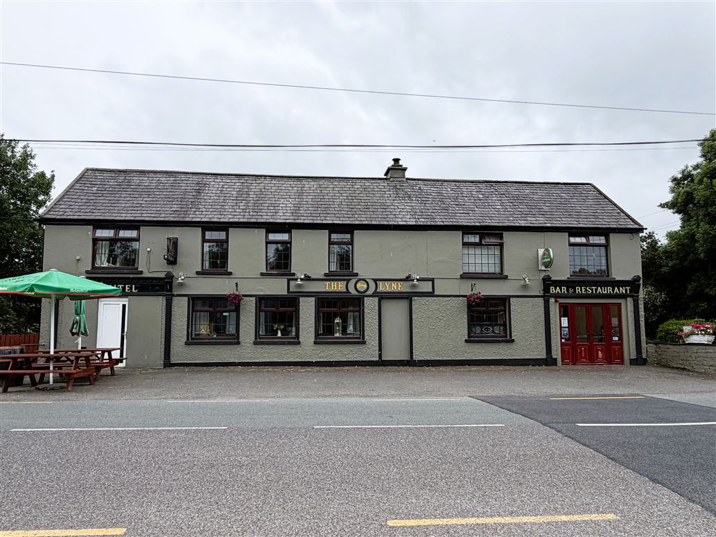 Ref 1240 - The Ring Lyne Bar, Chapeltown, Valentia Island, Kerry