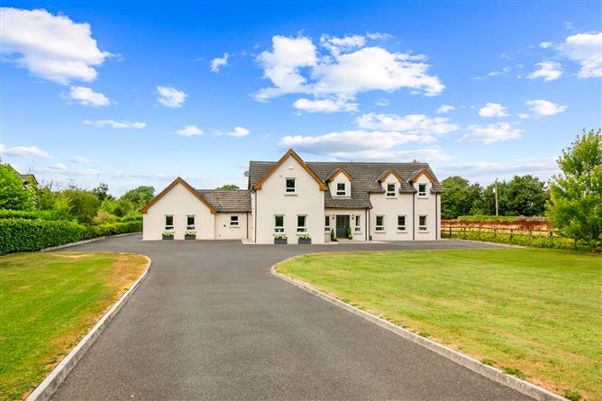 Photo 4 of 44 — Whitecross, Hortland, Donadea, Co. Kildare