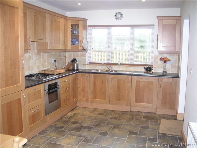 5 WHITE ABBEY COURT, Kildare, Co. Kildare