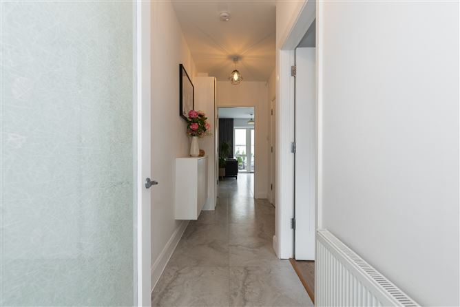 38 Bishops Gate, Kilternan, Dublin 18