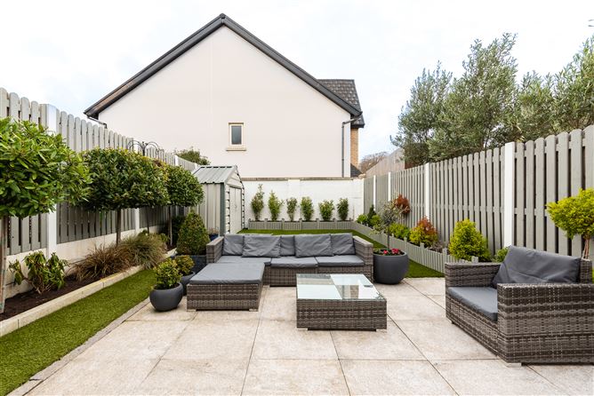 38 Bishops Gate, Kilternan, Dublin 18