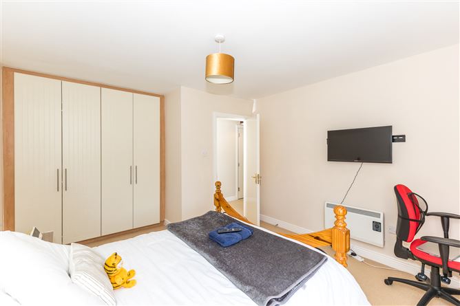 6 The View, Santry, Dublin 9