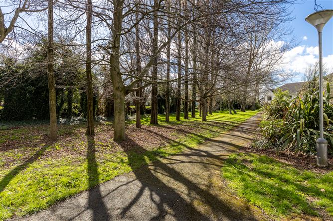 6 The View, Santry, Dublin 9