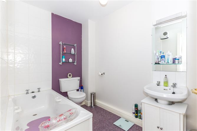 6 The View, Santry, Dublin 9