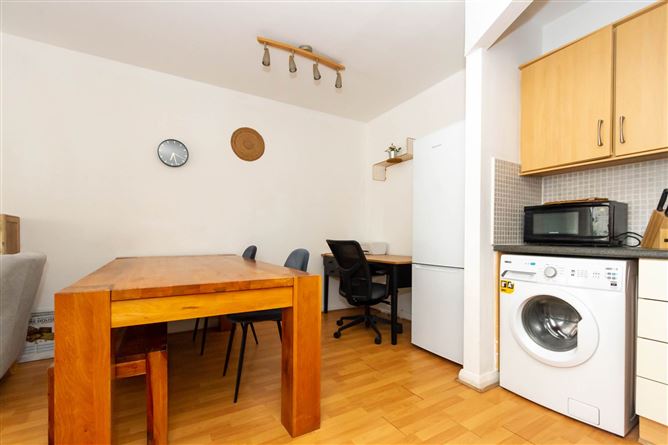 Apartment 52, 73 Leonard`s Court, Clanbrassil Street Lower, Dublin 8, County Dublin