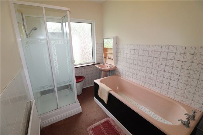 Carrig Na Mara, Drewsboro, Scarriff, Clare