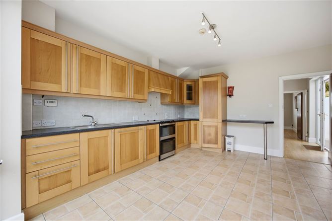 632a Howth Road, Raheny, Dublin 5
