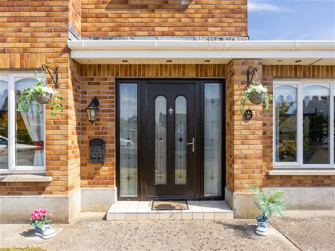 10 Kilbelin Close, Newbridge, Co. Kildare