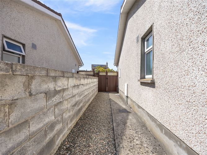 Photo 59 of 64 — 10 Kilbelin Close, Newbridge, Co. Kildare