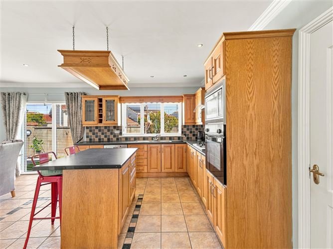 Photo 11 of 64 — 10 Kilbelin Close, Newbridge, Co. Kildare