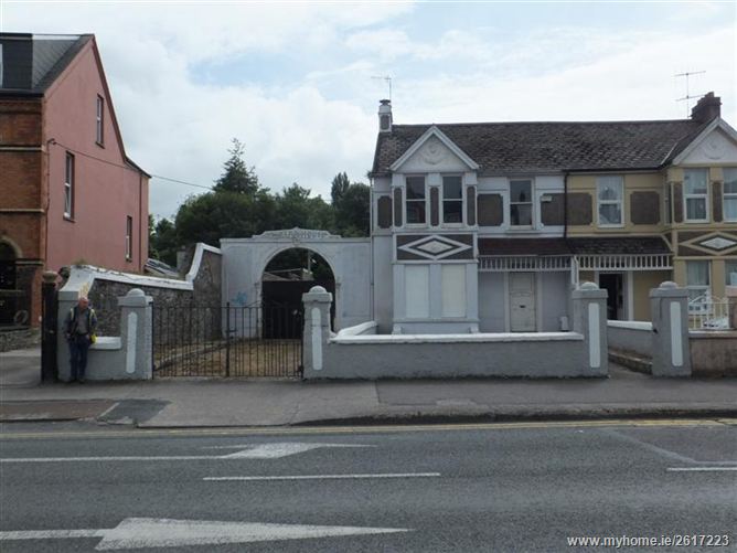 Finbarr House, 1 University Place, Western Road, City Centre Sth,   Cork City